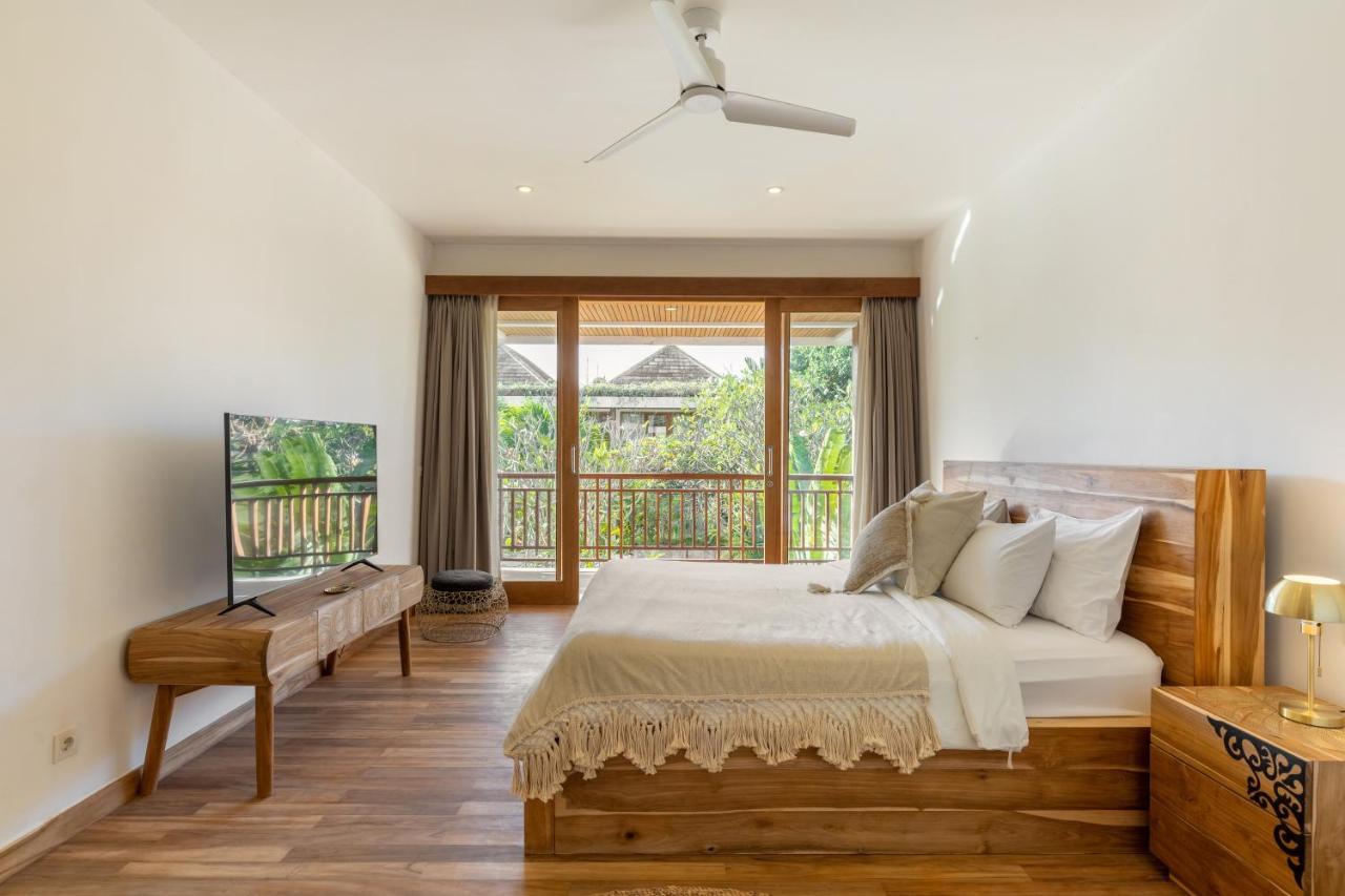 Villa Lumut 3 Bedrooms Central Seminyak 외부 사진
