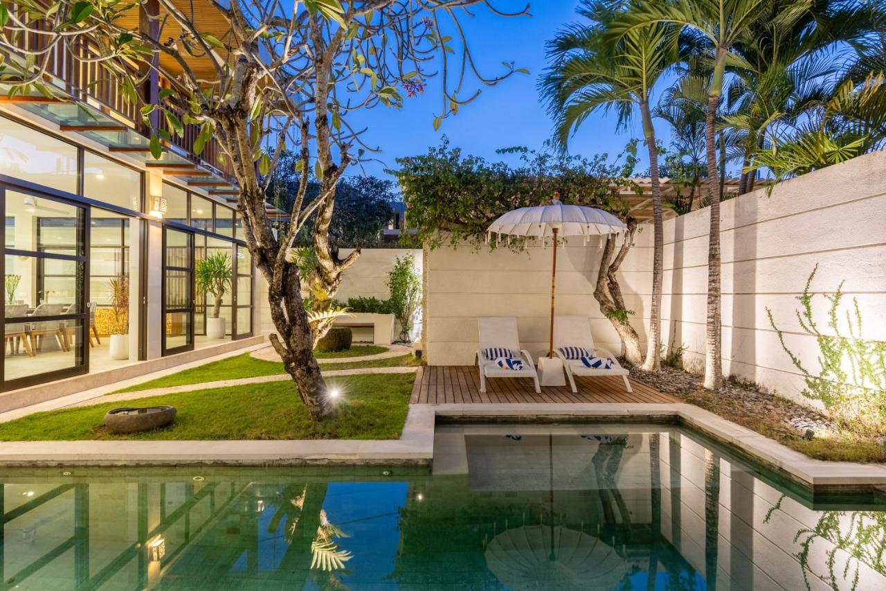 Villa Lumut 3 Bedrooms Central Seminyak 외부 사진